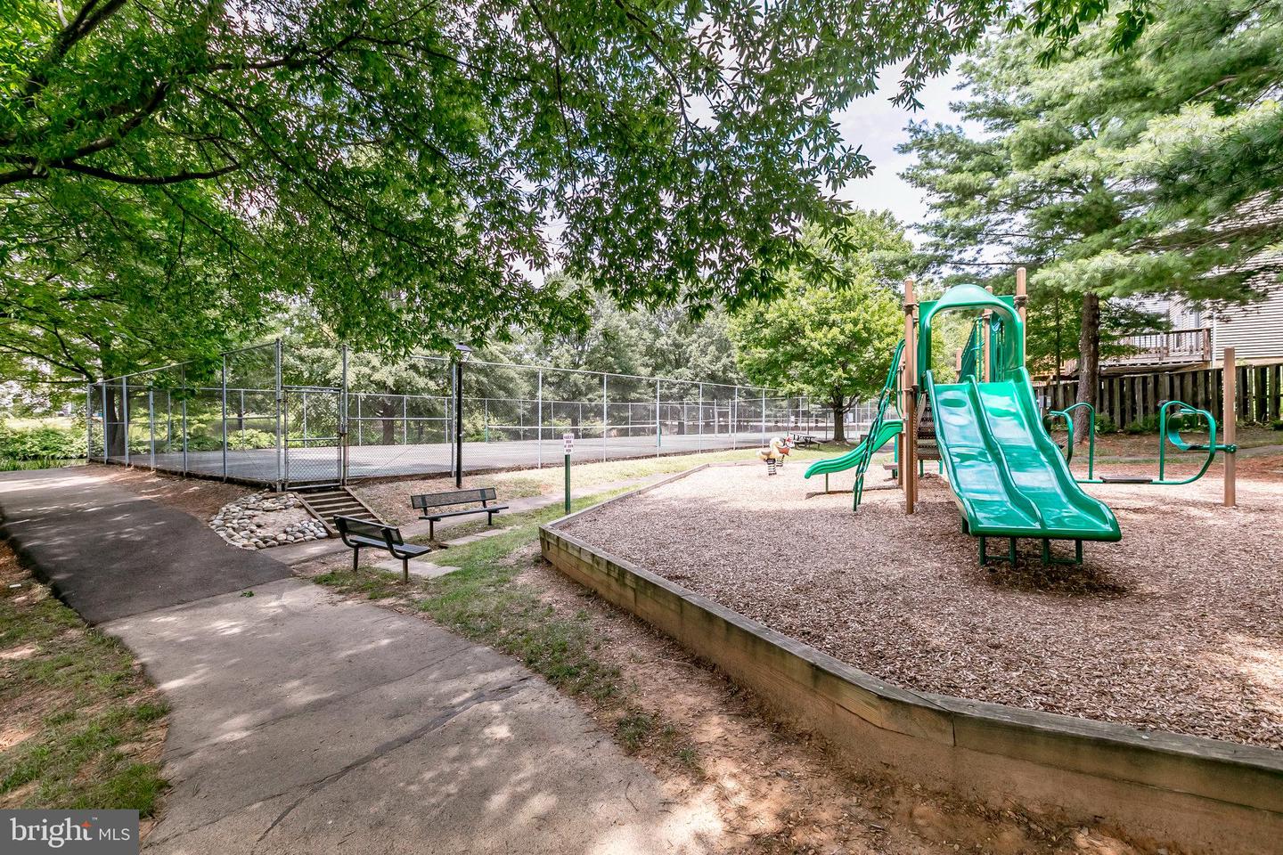 7756 NEW PROVIDENCE DR #16, FALLS CHURCH, Virginia 22042, 2 Bedrooms Bedrooms, ,1 BathroomBathrooms,Residential,For sale,7756 NEW PROVIDENCE DR #16,VAFX2255452 MLS # VAFX2255452