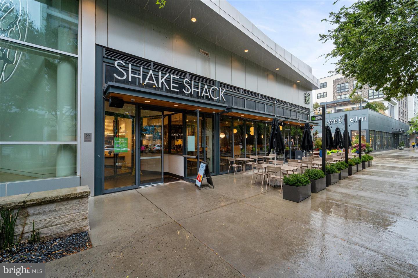 7756 NEW PROVIDENCE DR #16, FALLS CHURCH, Virginia 22042, 2 Bedrooms Bedrooms, ,1 BathroomBathrooms,Residential,For sale,7756 NEW PROVIDENCE DR #16,VAFX2255452 MLS # VAFX2255452