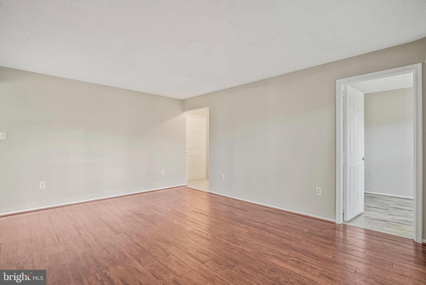 7756 NEW PROVIDENCE DR #16, FALLS CHURCH, Virginia 22042, 2 Bedrooms Bedrooms, ,1 BathroomBathrooms,Residential,For sale,7756 NEW PROVIDENCE DR #16,VAFX2255452 MLS # VAFX2255452