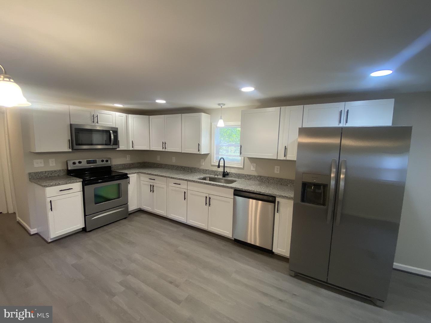 7648 GRAND BROOKS RD, SPOTSYLVANIA, Virginia 22551, 2 Bedrooms Bedrooms, ,2 BathroomsBathrooms,Residential,For sale,7648 GRAND BROOKS RD,VASP2035458 MLS # VASP2035458