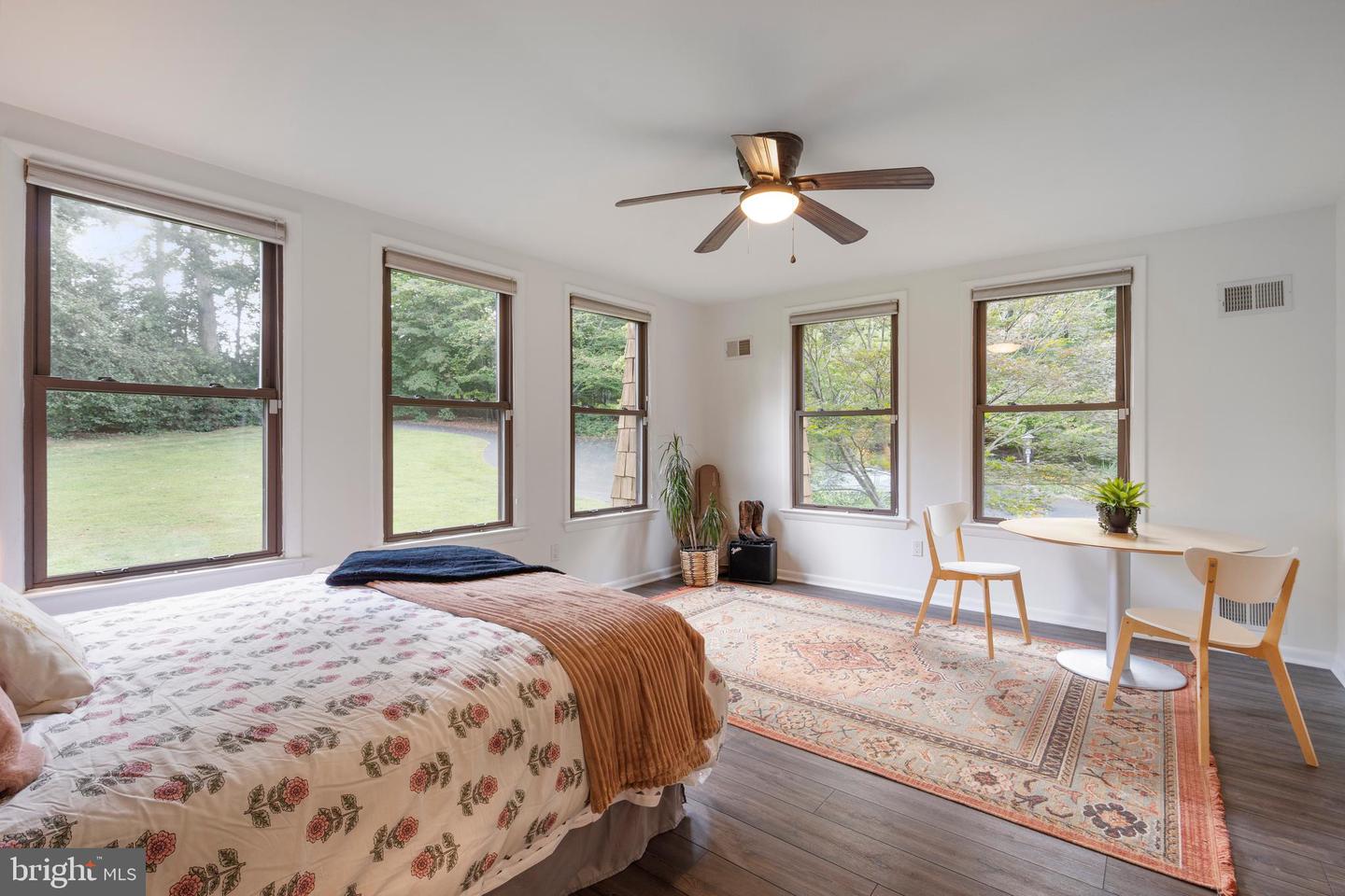 10916 THIMBLEBERRY LN, GREAT FALLS, Virginia 22066, 5 Bedrooms Bedrooms, ,4 BathroomsBathrooms,Residential,For sale,10916 THIMBLEBERRY LN,VAFX2261854 MLS # VAFX2261854