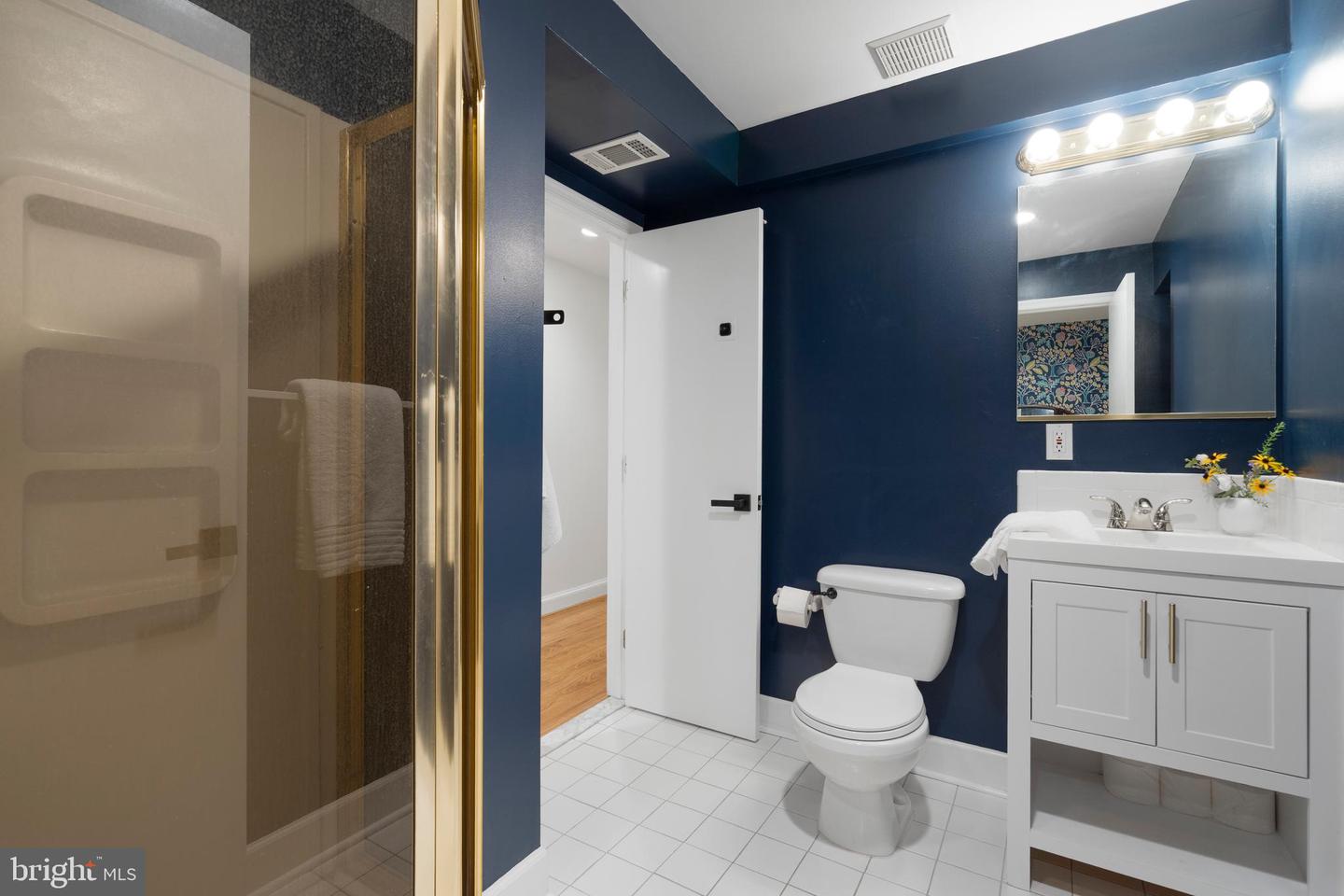 10916 THIMBLEBERRY LN, GREAT FALLS, Virginia 22066, 5 Bedrooms Bedrooms, ,4 BathroomsBathrooms,Residential,For sale,10916 THIMBLEBERRY LN,VAFX2261854 MLS # VAFX2261854
