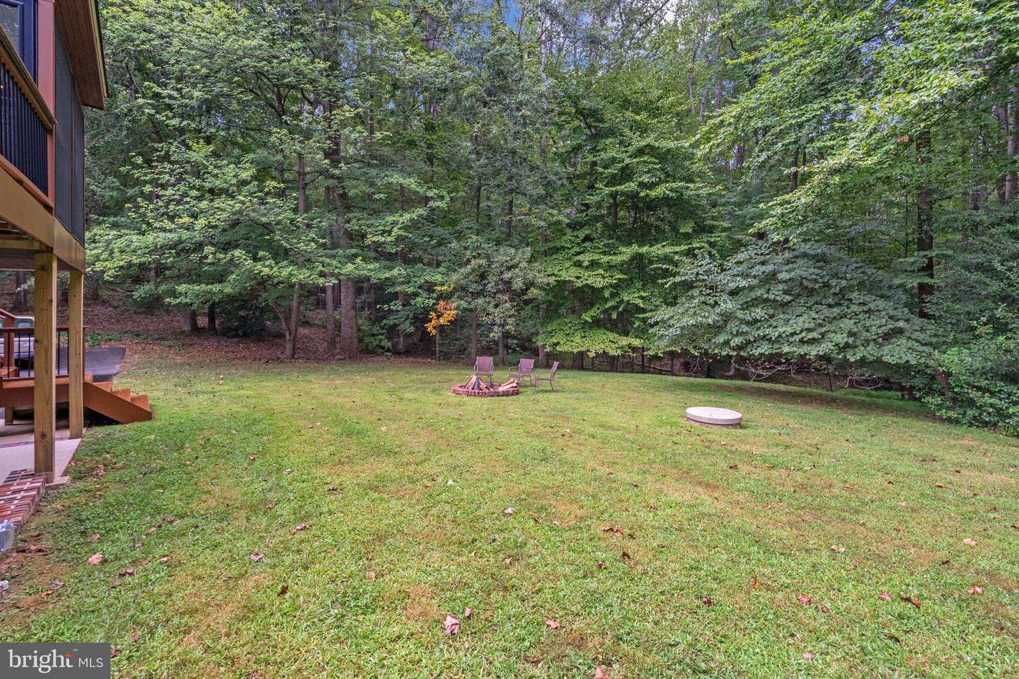 10916 THIMBLEBERRY LN, GREAT FALLS, Virginia 22066, 5 Bedrooms Bedrooms, ,4 BathroomsBathrooms,Residential,For sale,10916 THIMBLEBERRY LN,VAFX2261854 MLS # VAFX2261854