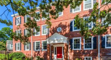 3017 S COLUMBUS ST #A1, ARLINGTON, Virginia 22206, 1 Bedroom Bedrooms, ,2 BathroomsBathrooms,Residential,For sale,3017 S COLUMBUS ST #A1,VAAR2063080 MLS # VAAR2063080