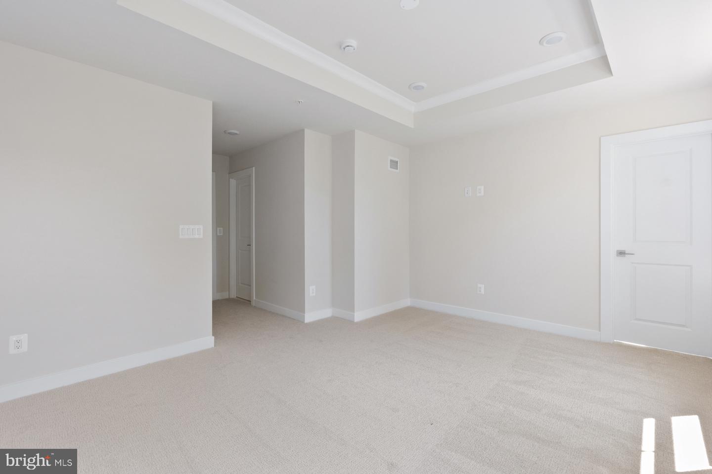 44579 STRABANE TER, ASHBURN, Virginia 20147, 3 Bedrooms Bedrooms, ,2 BathroomsBathrooms,Residential,For sale,44579 STRABANE TER,VALO2106448 MLS # VALO2106448