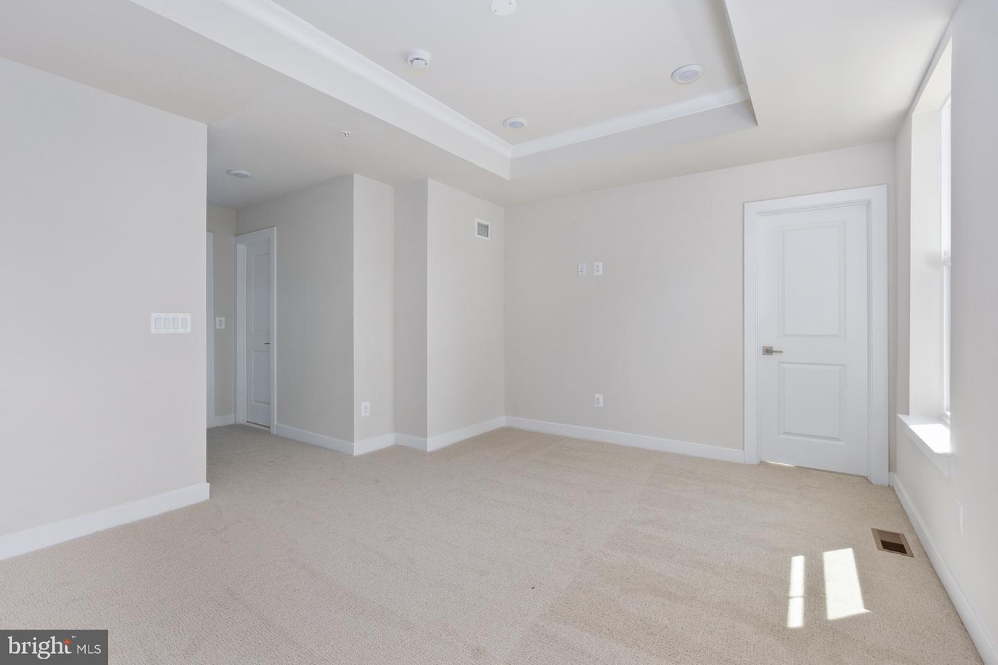 44579 STRABANE TER, ASHBURN, Virginia 20147, 3 Bedrooms Bedrooms, ,2 BathroomsBathrooms,Residential,For sale,44579 STRABANE TER,VALO2106448 MLS # VALO2106448