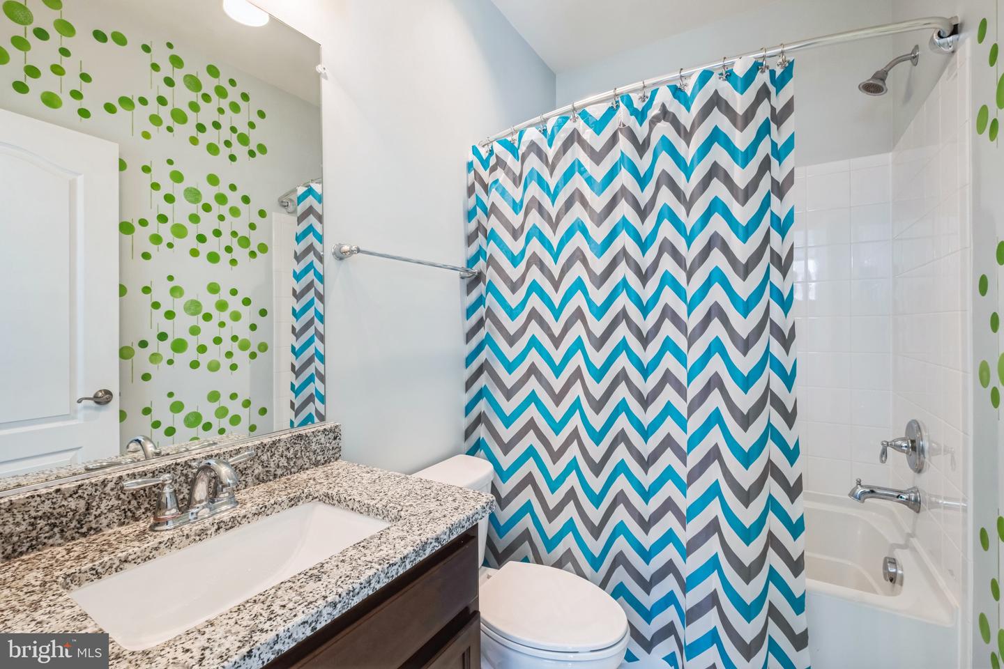 165 CONCORD PL NE, WASHINGTON, District Of Columbia 20011, 3 Bedrooms Bedrooms, 15 Rooms Rooms,3 BathroomsBathrooms,Residential,For sale,165 CONCORD PL NE,DCDC2221358 MLS # DCDC2221358