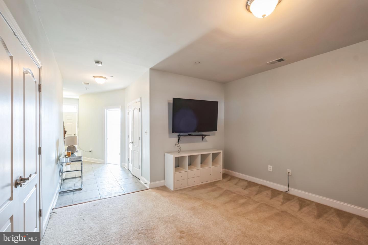 165 CONCORD PL NE, WASHINGTON, District Of Columbia 20011, 3 Bedrooms Bedrooms, 15 Rooms Rooms,3 BathroomsBathrooms,Residential,For sale,165 CONCORD PL NE,DCDC2221358 MLS # DCDC2221358