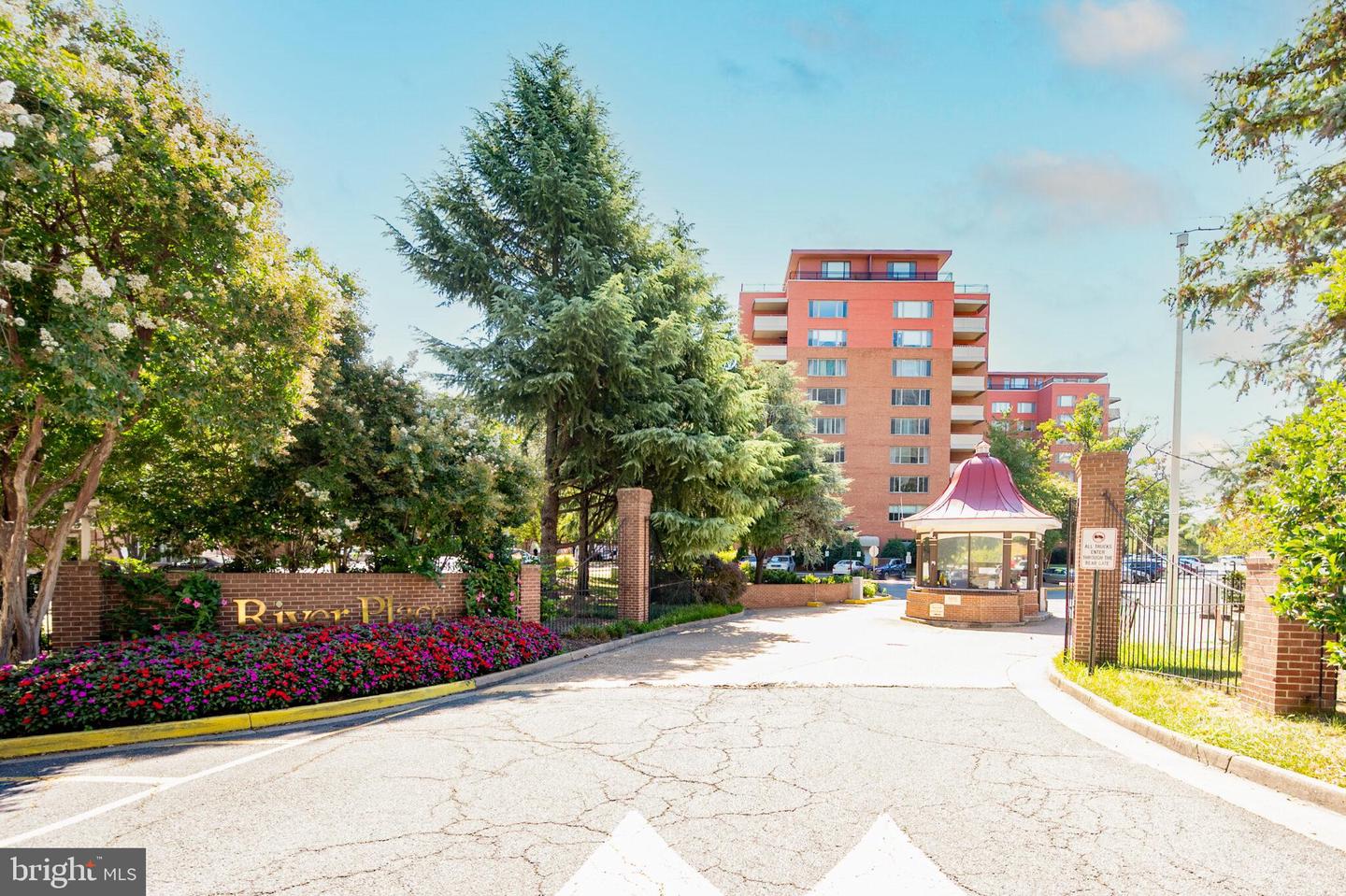 1011 ARLINGTON BLVD #1112, ARLINGTON, Virginia 22209, 1 Bedroom Bedrooms, ,1 BathroomBathrooms,Residential,For sale,1011 ARLINGTON BLVD #1112,VAAR2063394 MLS # VAAR2063394