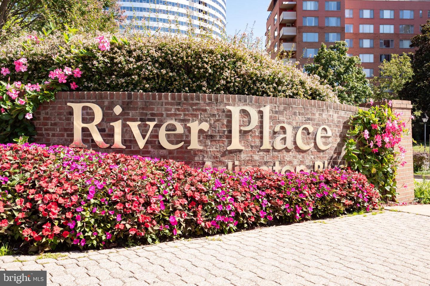 1011 ARLINGTON BLVD #1112, ARLINGTON, Virginia 22209, 1 Bedroom Bedrooms, ,1 BathroomBathrooms,Residential,For sale,1011 ARLINGTON BLVD #1112,VAAR2063394 MLS # VAAR2063394
