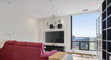 1011 ARLINGTON BLVD #1112, ARLINGTON, Virginia 22209, 1 Bedroom Bedrooms, ,1 BathroomBathrooms,Residential,For sale,1011 ARLINGTON BLVD #1112,VAAR2063394 MLS # VAAR2063394