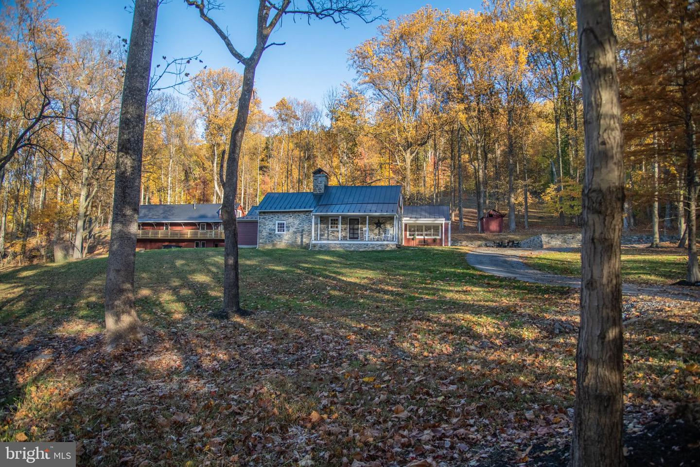 36697 HESKETT LN, HILLSBORO, Virginia 20132, 2 Bedrooms Bedrooms, 7 Rooms Rooms,2 BathroomsBathrooms,Residential,For sale,36697 HESKETT LN,VALO2106466 MLS # VALO2106466