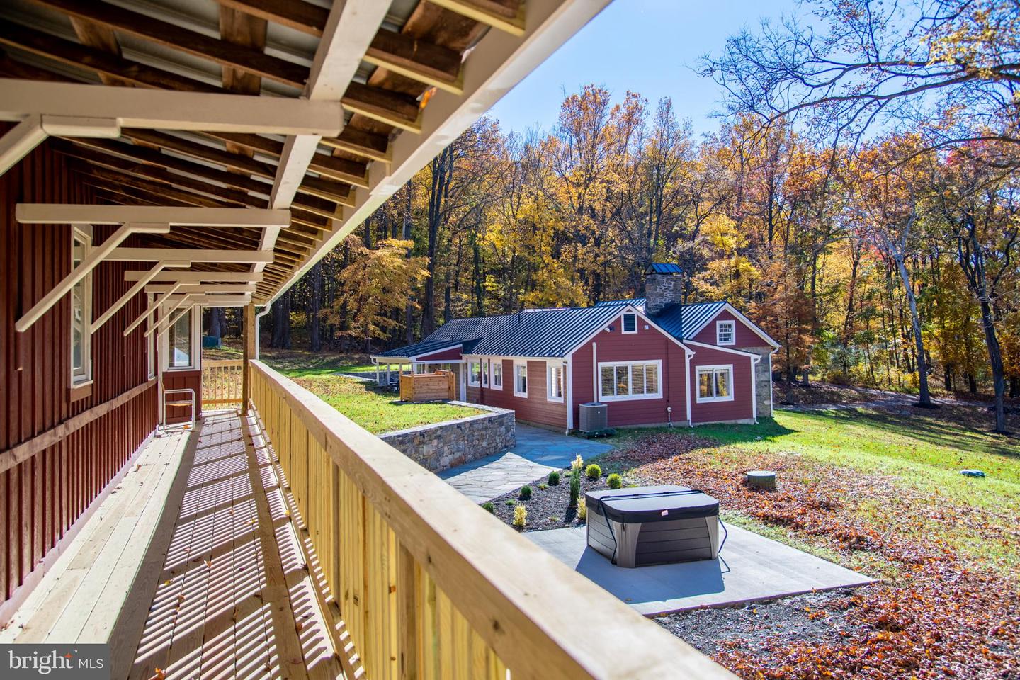 36697 HESKETT LN, HILLSBORO, Virginia 20132, 2 Bedrooms Bedrooms, 7 Rooms Rooms,2 BathroomsBathrooms,Residential,For sale,36697 HESKETT LN,VALO2106466 MLS # VALO2106466