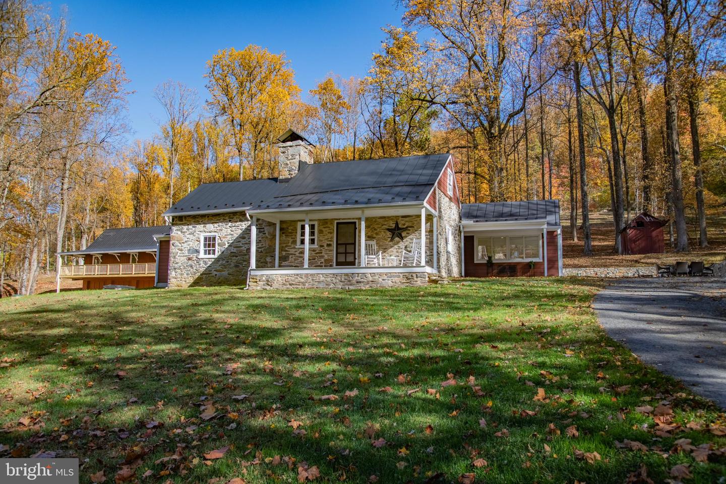 36697 HESKETT LN, HILLSBORO, Virginia 20132, 2 Bedrooms Bedrooms, 7 Rooms Rooms,2 BathroomsBathrooms,Residential,For sale,36697 HESKETT LN,VALO2106466 MLS # VALO2106466