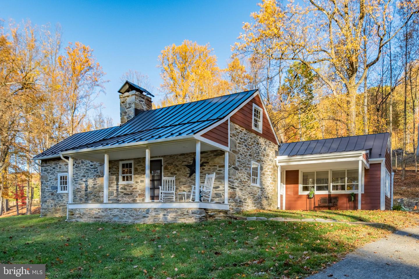 36697 HESKETT LN, HILLSBORO, Virginia 20132, 2 Bedrooms Bedrooms, 7 Rooms Rooms,2 BathroomsBathrooms,Residential,For sale,36697 HESKETT LN,VALO2106466 MLS # VALO2106466