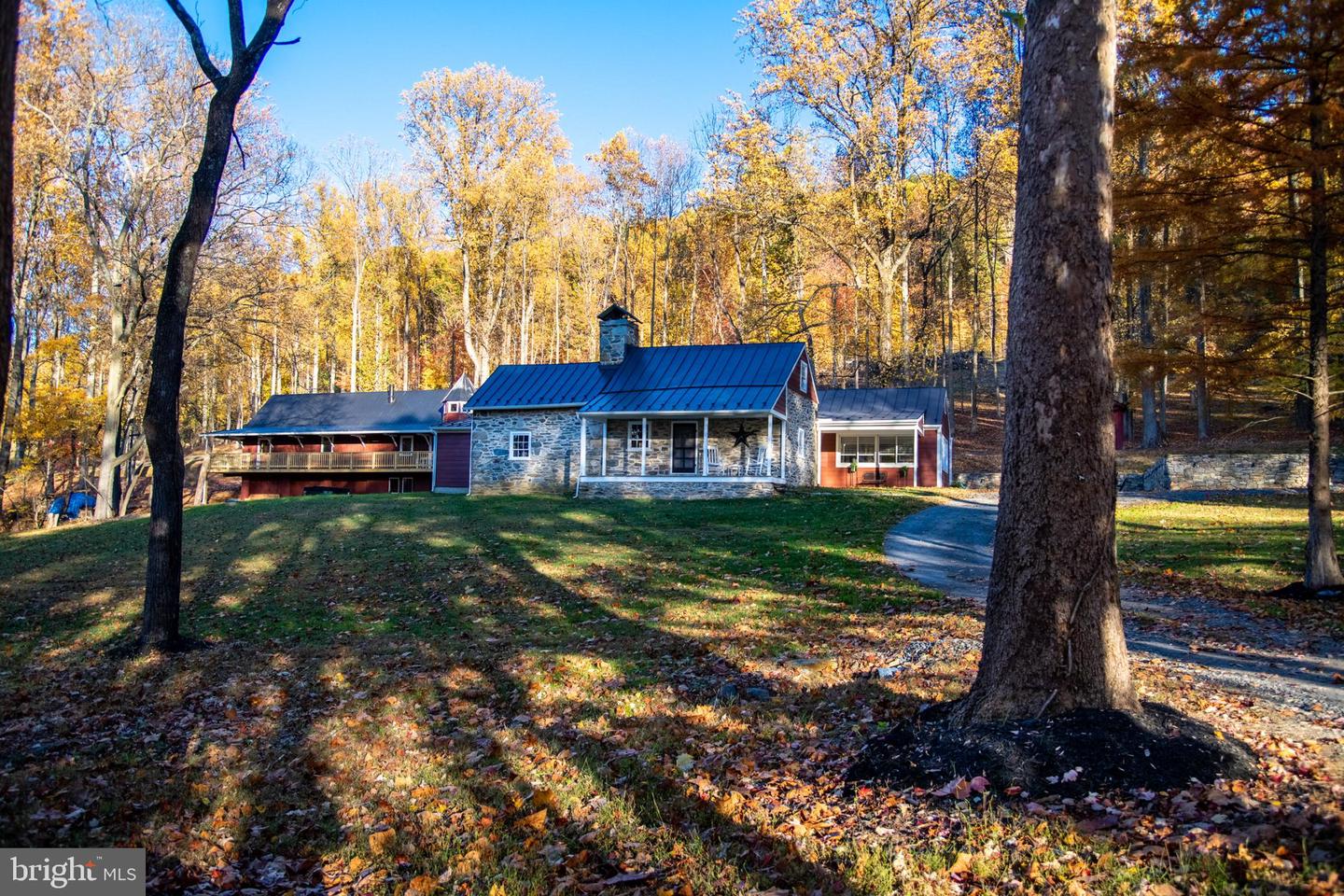 36697 HESKETT LN, HILLSBORO, Virginia 20132, 2 Bedrooms Bedrooms, 7 Rooms Rooms,2 BathroomsBathrooms,Residential,For sale,36697 HESKETT LN,VALO2106466 MLS # VALO2106466