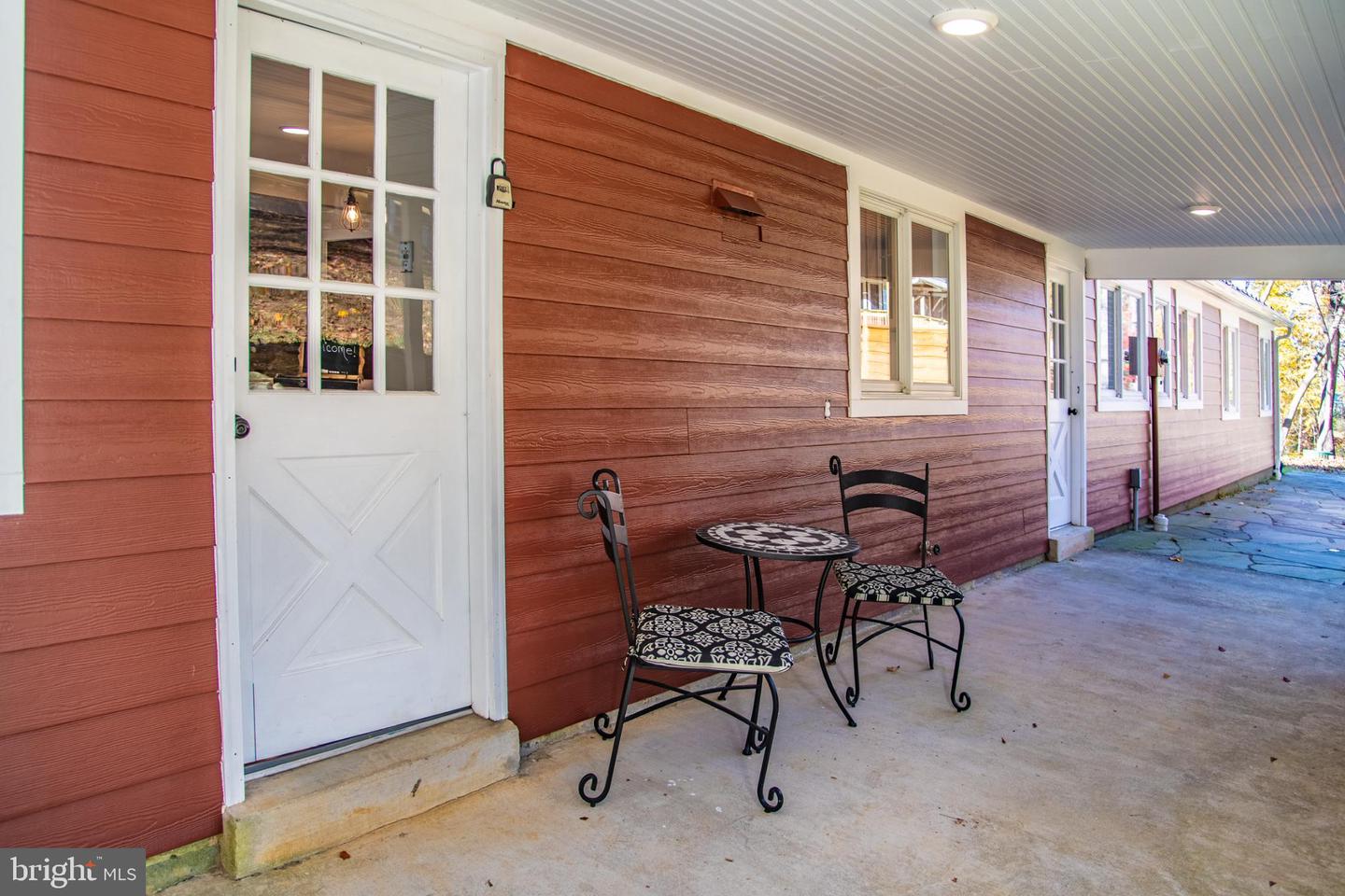 36697 HESKETT LN, HILLSBORO, Virginia 20132, 2 Bedrooms Bedrooms, 7 Rooms Rooms,2 BathroomsBathrooms,Residential,For sale,36697 HESKETT LN,VALO2106466 MLS # VALO2106466