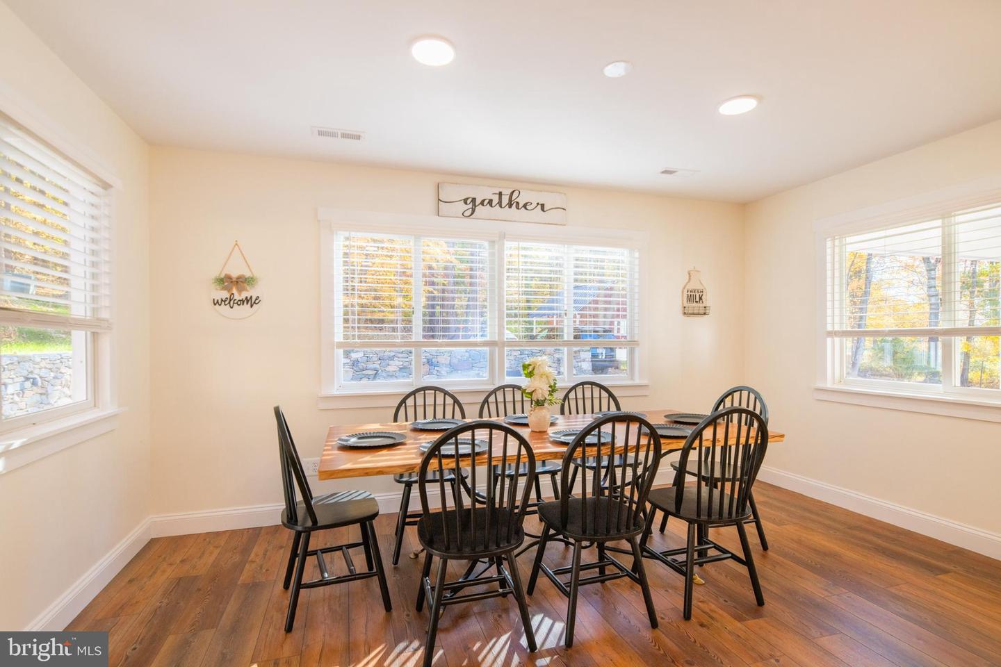36697 HESKETT LN, HILLSBORO, Virginia 20132, 2 Bedrooms Bedrooms, 7 Rooms Rooms,2 BathroomsBathrooms,Residential,For sale,36697 HESKETT LN,VALO2106466 MLS # VALO2106466