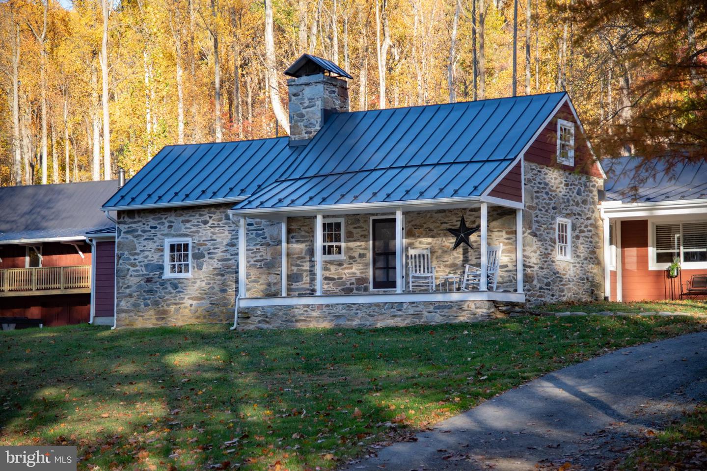 36697 HESKETT LN, HILLSBORO, Virginia 20132, 2 Bedrooms Bedrooms, 7 Rooms Rooms,2 BathroomsBathrooms,Residential,For sale,36697 HESKETT LN,VALO2106466 MLS # VALO2106466