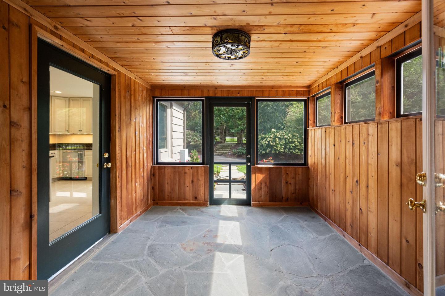 9112/9120 MINE RUN DR, GREAT FALLS, Virginia 22066, 6 Bedrooms Bedrooms, ,7 BathroomsBathrooms,Residential,For sale,9112/9120 MINE RUN DR,VAFX2260256 MLS # VAFX2260256
