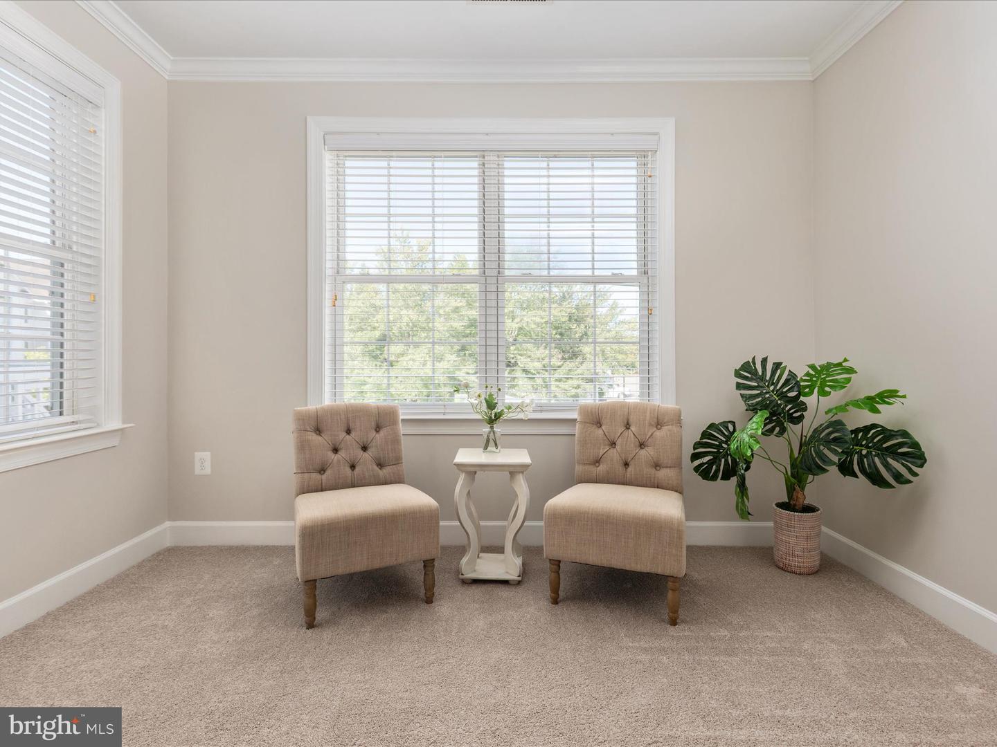 15221 ROYAL CREST DR #207, HAYMARKET, Virginia 20169, 2 Bedrooms Bedrooms, ,2 BathroomsBathrooms,Residential,For sale,15221 ROYAL CREST DR #207,VAPW2102816 MLS # VAPW2102816