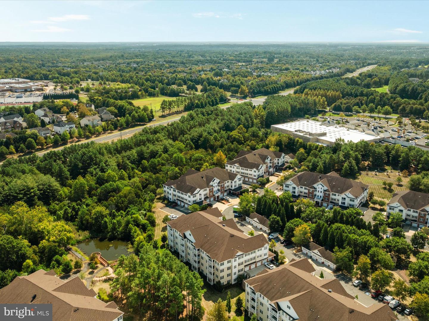 15221 ROYAL CREST DR #207, HAYMARKET, Virginia 20169, 2 Bedrooms Bedrooms, ,2 BathroomsBathrooms,Residential,For sale,15221 ROYAL CREST DR #207,VAPW2102816 MLS # VAPW2102816