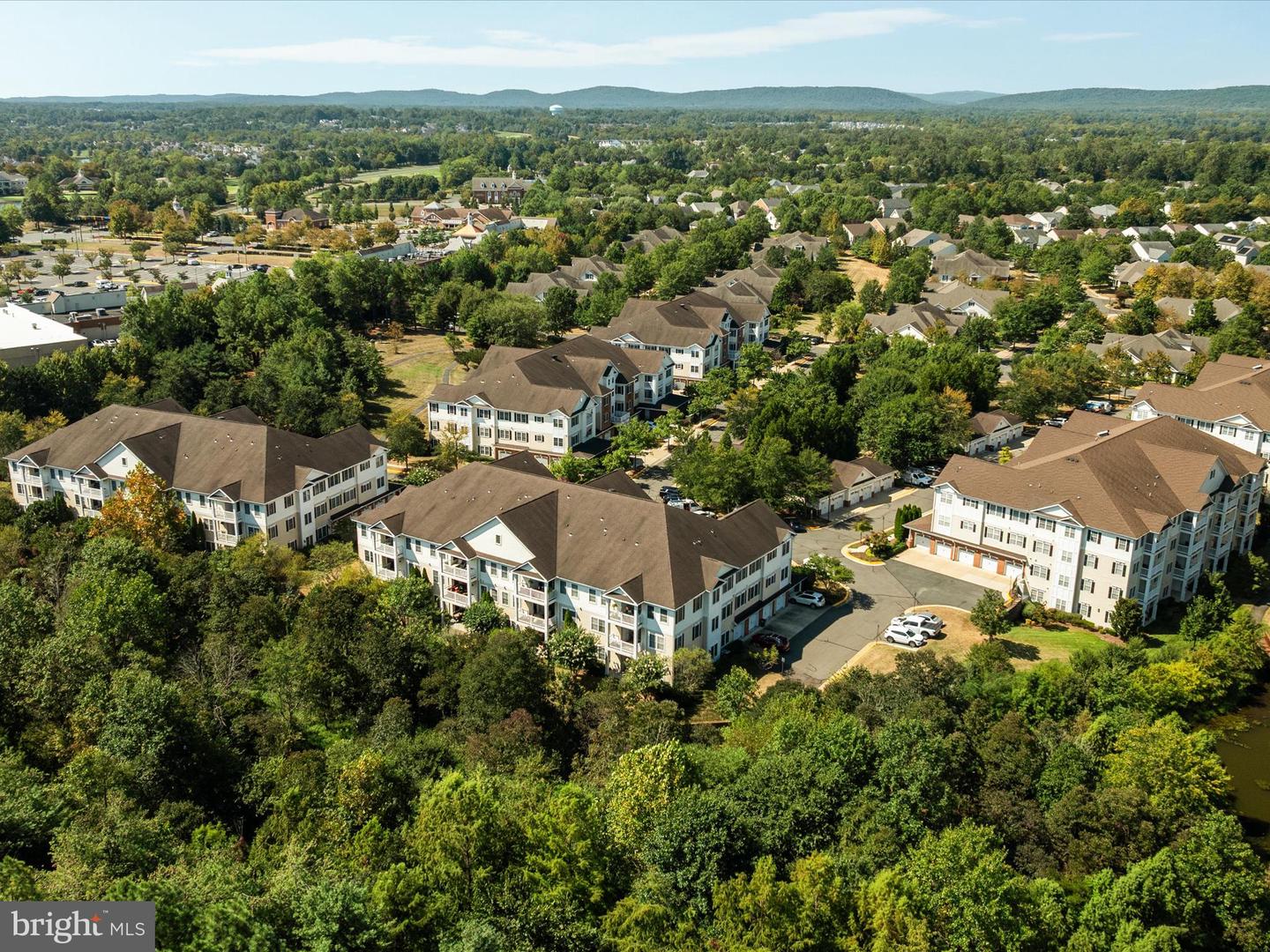 15221 ROYAL CREST DR #207, HAYMARKET, Virginia 20169, 2 Bedrooms Bedrooms, ,2 BathroomsBathrooms,Residential,For sale,15221 ROYAL CREST DR #207,VAPW2102816 MLS # VAPW2102816