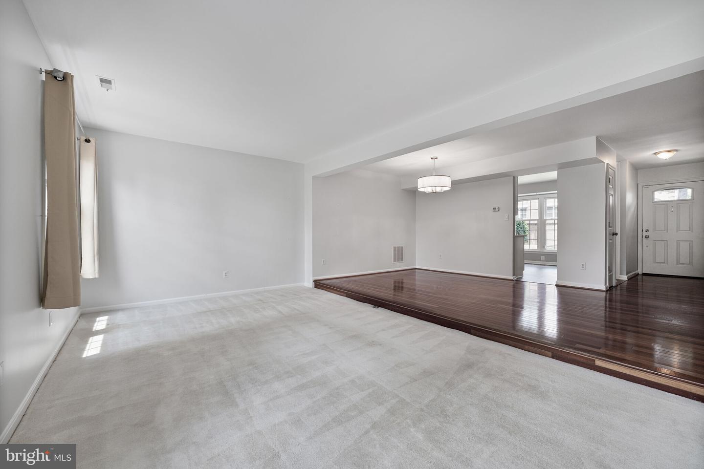 7409 ADAMS PARK CT, ANNANDALE, Virginia 22003, 4 Bedrooms Bedrooms, ,3 BathroomsBathrooms,Residential,For sale,7409 ADAMS PARK CT,VAFX2266030 MLS # VAFX2266030