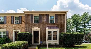 7409 ADAMS PARK CT, ANNANDALE, Virginia 22003, 4 Bedrooms Bedrooms, ,3 BathroomsBathrooms,Residential,For sale,7409 ADAMS PARK CT,VAFX2266030 MLS # VAFX2266030