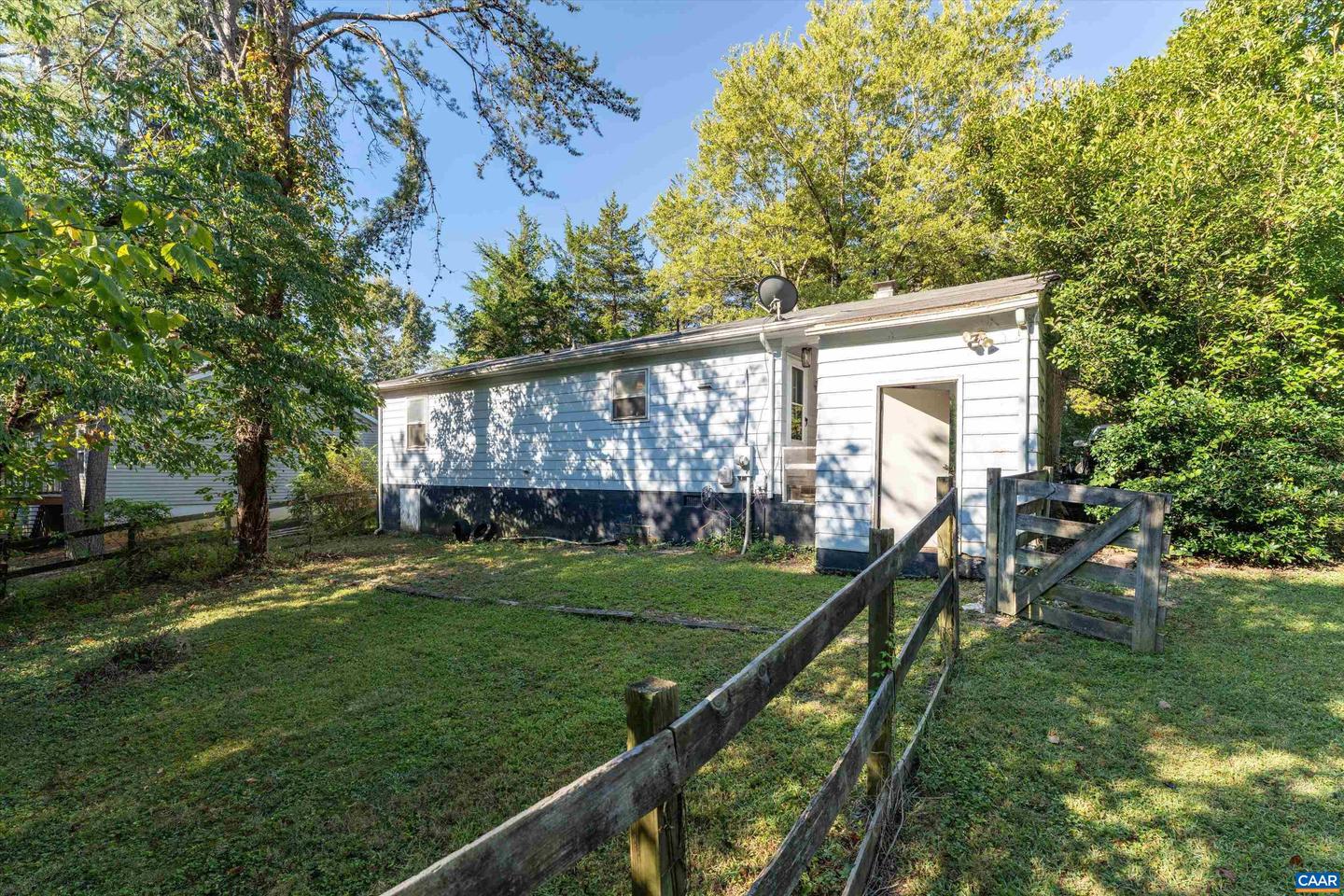 9 PLEASANT VIEW TER, PALMYRA, Virginia 22963, 3 Bedrooms Bedrooms, ,1 BathroomBathrooms,Residential,For sale,9 PLEASANT VIEW TER,668783 MLS # 668783
