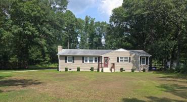 25073 OXFORD RD, RUTHER GLEN, Virginia 22546, 3 Bedrooms Bedrooms, 6 Rooms Rooms,2 BathroomsBathrooms,Residential,For sale,25073 OXFORD RD,VACV2008696 MLS # VACV2008696