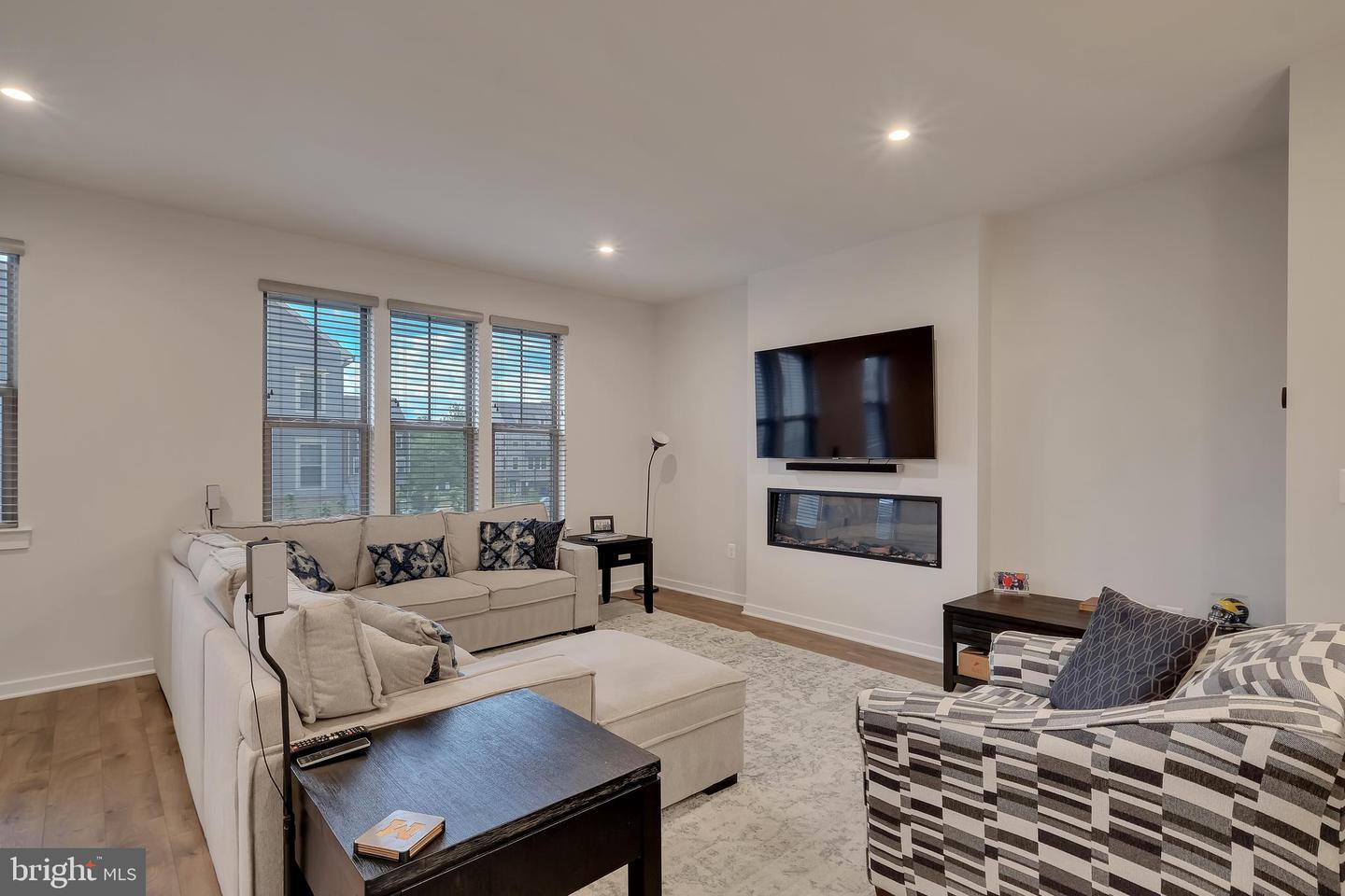 1026 CANTINA TER SE, LEESBURG, Virginia 20175, 3 Bedrooms Bedrooms, ,2 BathroomsBathrooms,Residential,For sale,1026 CANTINA TER SE,VALO2106030 MLS # VALO2106030