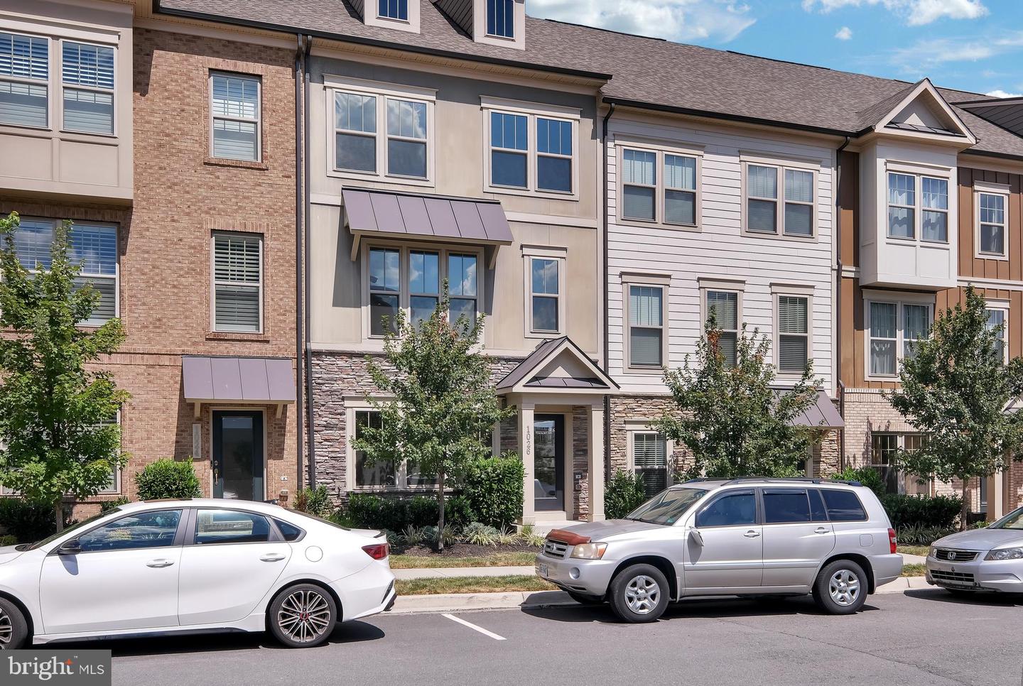 1026 CANTINA TER SE, LEESBURG, Virginia 20175, 3 Bedrooms Bedrooms, ,2 BathroomsBathrooms,Residential,For sale,1026 CANTINA TER SE,VALO2106030 MLS # VALO2106030