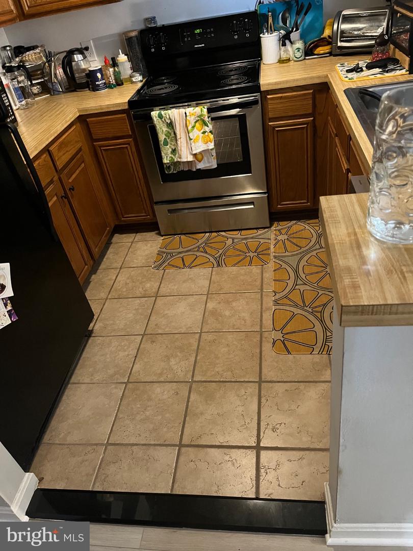 200 DOVER PL #15, STAFFORD, Virginia 22556, 2 Bedrooms Bedrooms, 4 Rooms Rooms,2 BathroomsBathrooms,Residential,For sale,200 DOVER PL #15,VAST2042504 MLS # VAST2042504