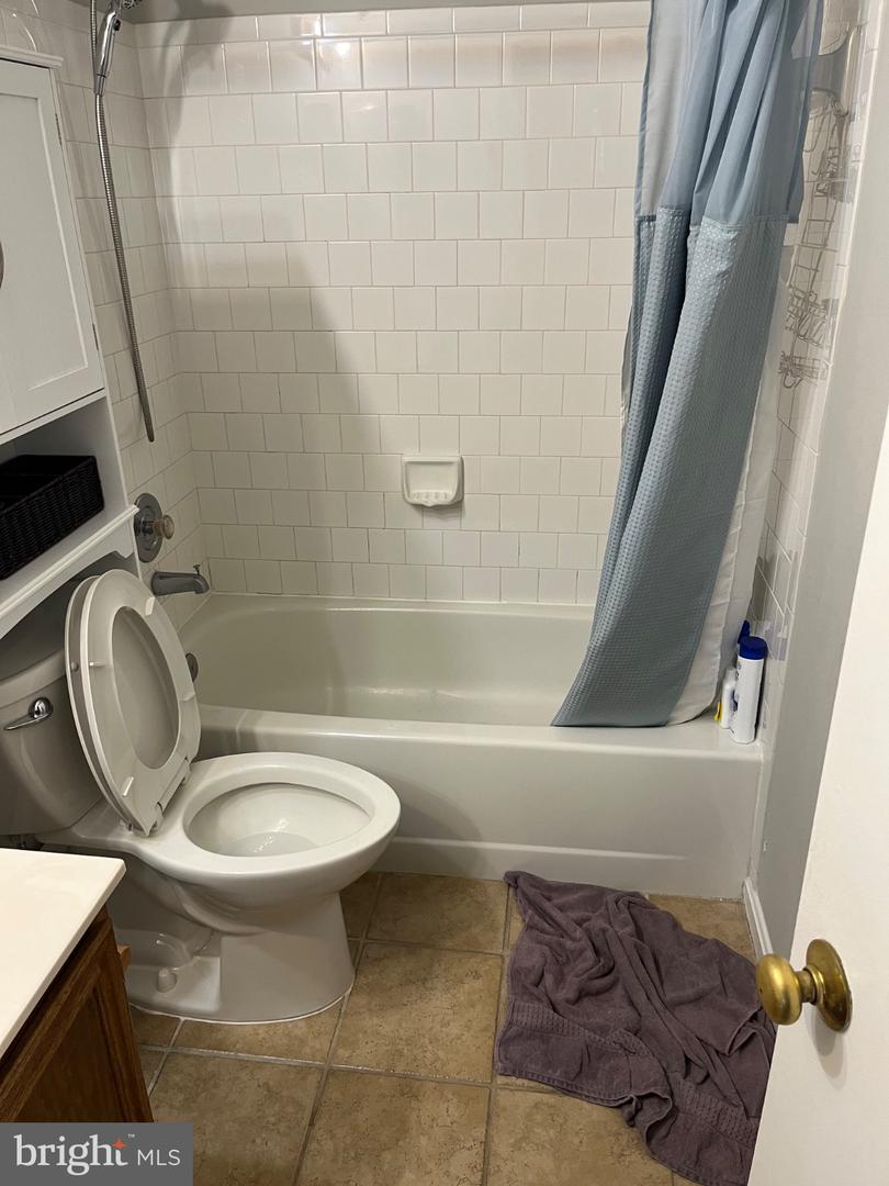 200 DOVER PL #15, STAFFORD, Virginia 22556, 2 Bedrooms Bedrooms, 4 Rooms Rooms,2 BathroomsBathrooms,Residential,For sale,200 DOVER PL #15,VAST2042504 MLS # VAST2042504