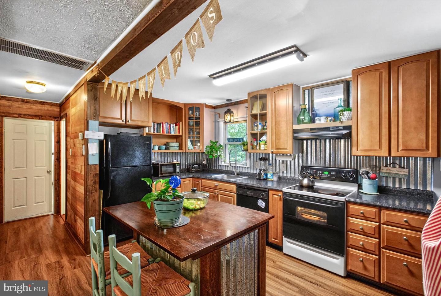 26236 SHANNON MILL DR, RUTHER GLEN, Virginia 22546, 3 Bedrooms Bedrooms, ,2 BathroomsBathrooms,Residential,For sale,26236 SHANNON MILL DR,VACV2008798 MLS # VACV2008798 26236 SHANNON MILL DR, RUTHER GLEN, Virginia 22546, 3 Bedrooms Bedrooms, ,2 BathroomsBathrooms,Residential,For sale,26236 SHANNON MILL DR,VACV2008798 MLS # VACV2008798