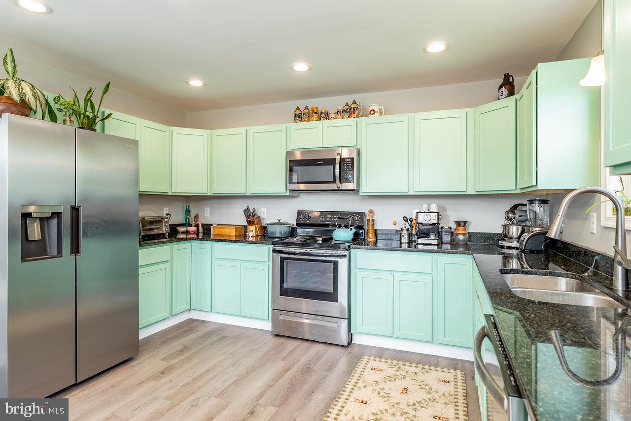6131 MOORE, MOUNT JACKSON, Virginia 22842, 3 Bedrooms Bedrooms, ,2 BathroomsBathrooms,Residential,For sale,6131 MOORE,VASH2012492 MLS # VASH2012492