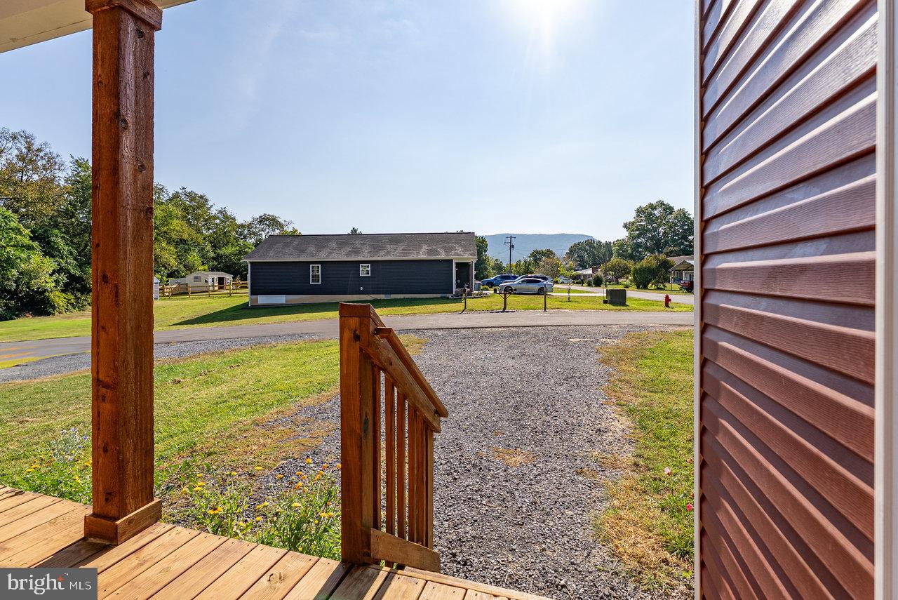 6131 MOORE, MOUNT JACKSON, Virginia 22842, 3 Bedrooms Bedrooms, ,2 BathroomsBathrooms,Residential,For sale,6131 MOORE,VASH2012492 MLS # VASH2012492