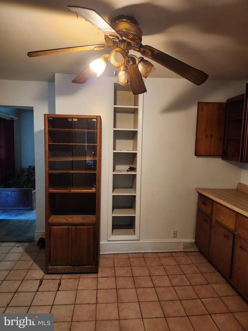 2138 BACK CREEK RD, GORE, Virginia 22637, 3 Bedrooms Bedrooms, ,1 BathroomBathrooms,Residential,For sale,2138 BACK CREEK RD,VAFV2036722 MLS # VAFV2036722