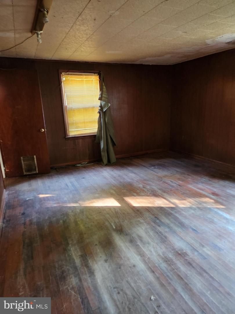 2138 BACK CREEK RD, GORE, Virginia 22637, 3 Bedrooms Bedrooms, ,1 BathroomBathrooms,Residential,For sale,2138 BACK CREEK RD,VAFV2036722 MLS # VAFV2036722
