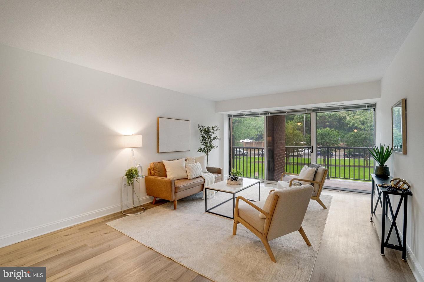 1300 ARMY NAVY DR #124, ARLINGTON, Virginia 22202, 1 Bedroom Bedrooms, ,1 BathroomBathrooms,Residential,For sale,1300 ARMY NAVY DR #124,VAAR2057368 MLS # VAAR2057368 1300 ARMY NAVY DR #124, ARLINGTON, Virginia 22202, 1 Bedroom Bedrooms, ,1 BathroomBathrooms,Residential,For sale,1300 ARMY NAVY DR #124,VAAR2057368 MLS # VAAR2057368