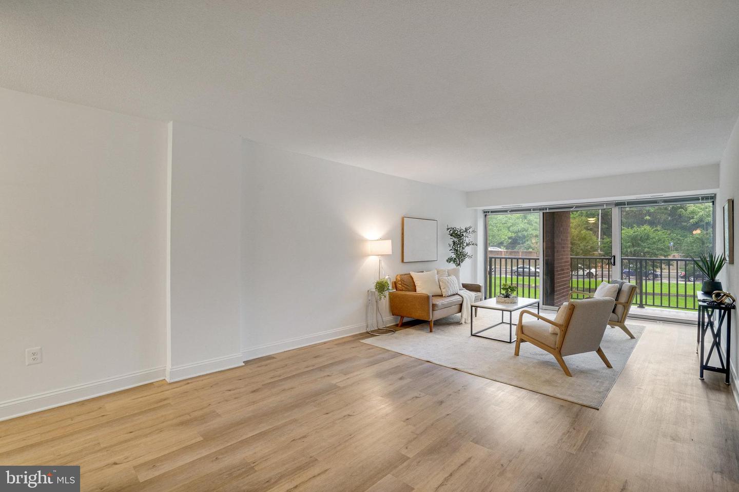 1300 ARMY NAVY DR #124, ARLINGTON, Virginia 22202, 1 Bedroom Bedrooms, ,1 BathroomBathrooms,Residential,For sale,1300 ARMY NAVY DR #124,VAAR2057368 MLS # VAAR2057368 1300 ARMY NAVY DR #124, ARLINGTON, Virginia 22202, 1 Bedroom Bedrooms, ,1 BathroomBathrooms,Residential,For sale,1300 ARMY NAVY DR #124,VAAR2057368 MLS # VAAR2057368