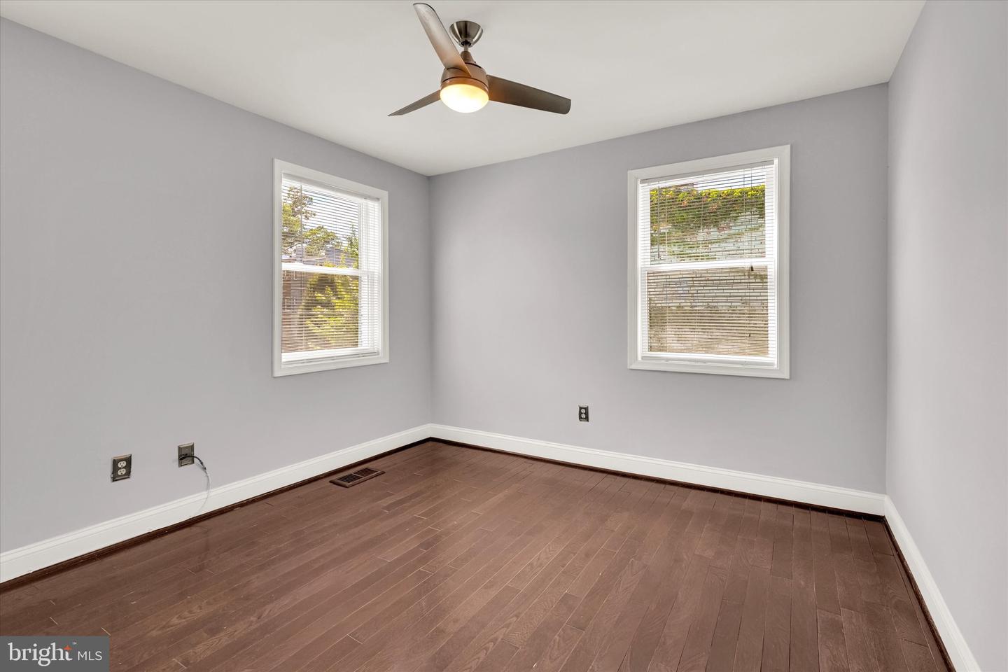 2336 PAYNE TER SE, WASHINGTON, District Of Columbia 20020, 3 Bedrooms Bedrooms, ,1 BathroomBathrooms,Residential,For sale,2336 PAYNE TER SE,DCDC2211612 MLS # DCDC2211612