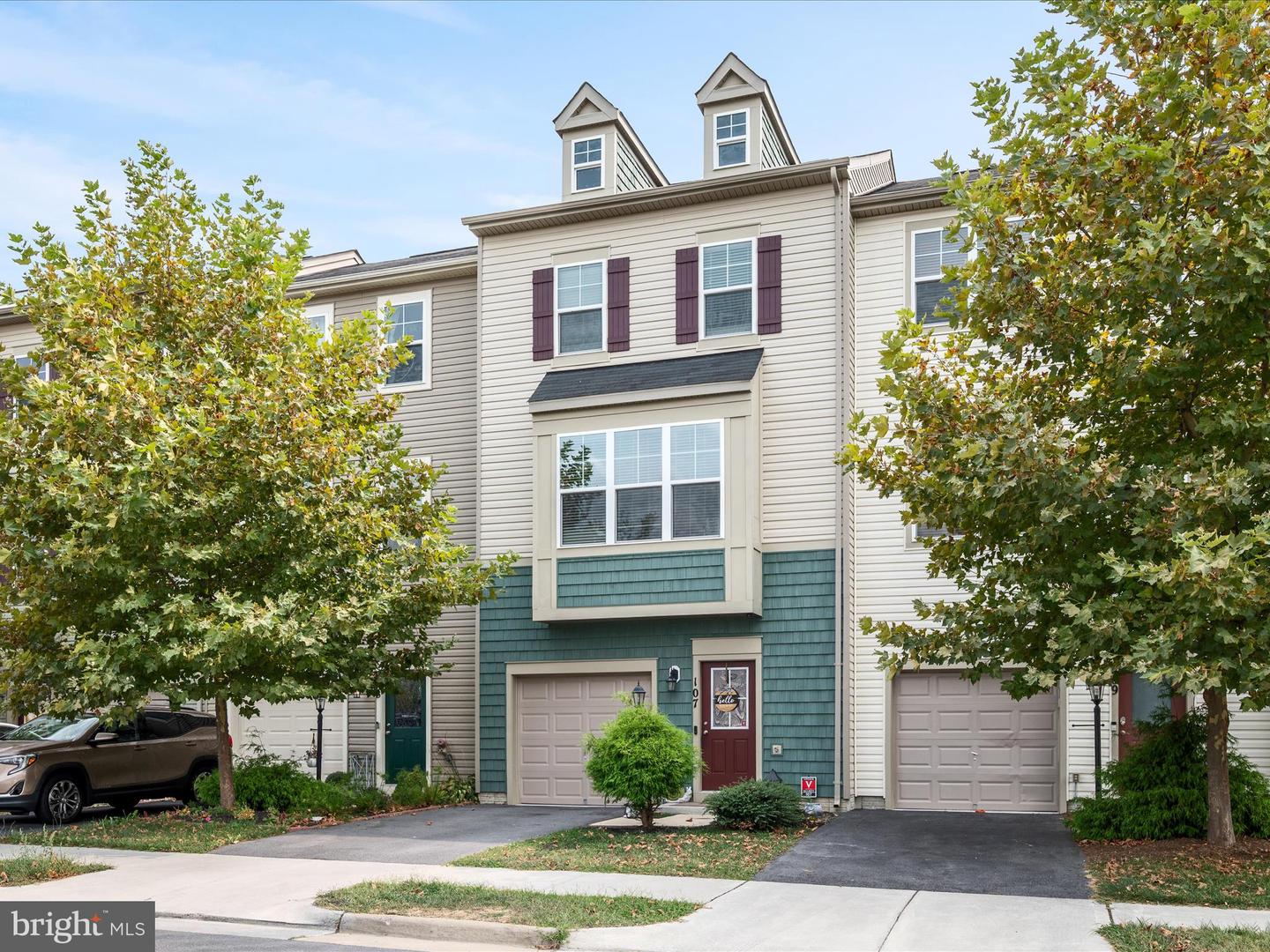 107 GRISTMILL CT, STEPHENSON, Virginia 22656, 4 Bedrooms Bedrooms, ,2 BathroomsBathrooms,Residential,For sale,107 GRISTMILL CT,VAFV2035872 MLS # VAFV2035872