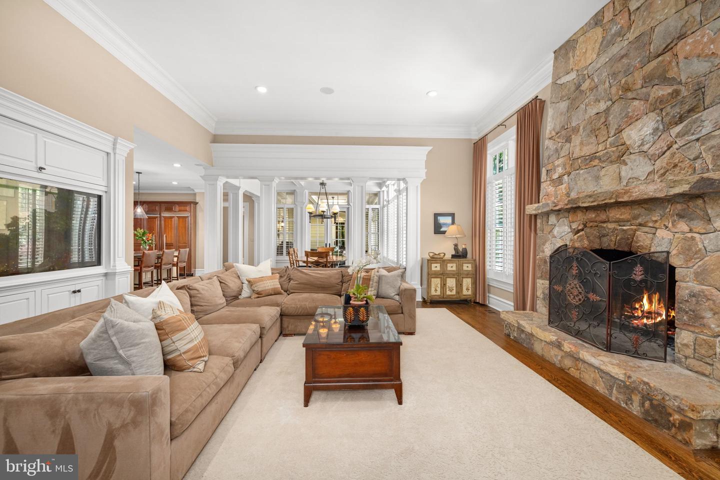 930 DOUGLASS DR, MCLEAN, Virginia 22101, 7 Bedrooms Bedrooms, ,6 BathroomsBathrooms,Residential,For sale,930 DOUGLASS DR,VAFX2261530 MLS # VAFX2261530