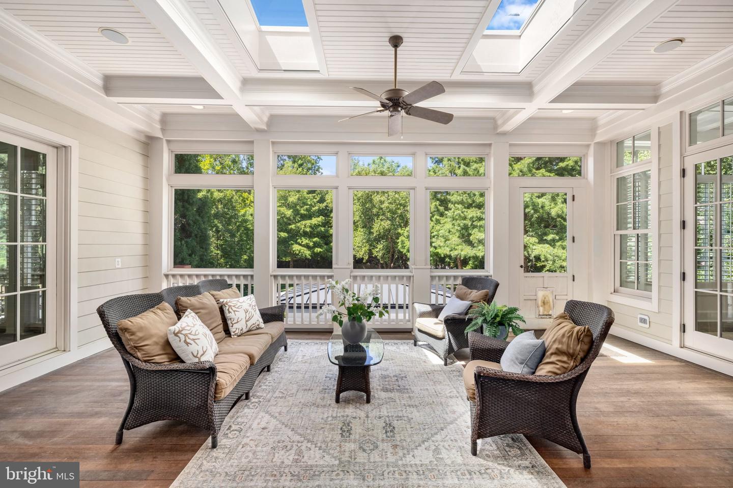 930 DOUGLASS DR, MCLEAN, Virginia 22101, 7 Bedrooms Bedrooms, ,6 BathroomsBathrooms,Residential,For sale,930 DOUGLASS DR,VAFX2261530 MLS # VAFX2261530