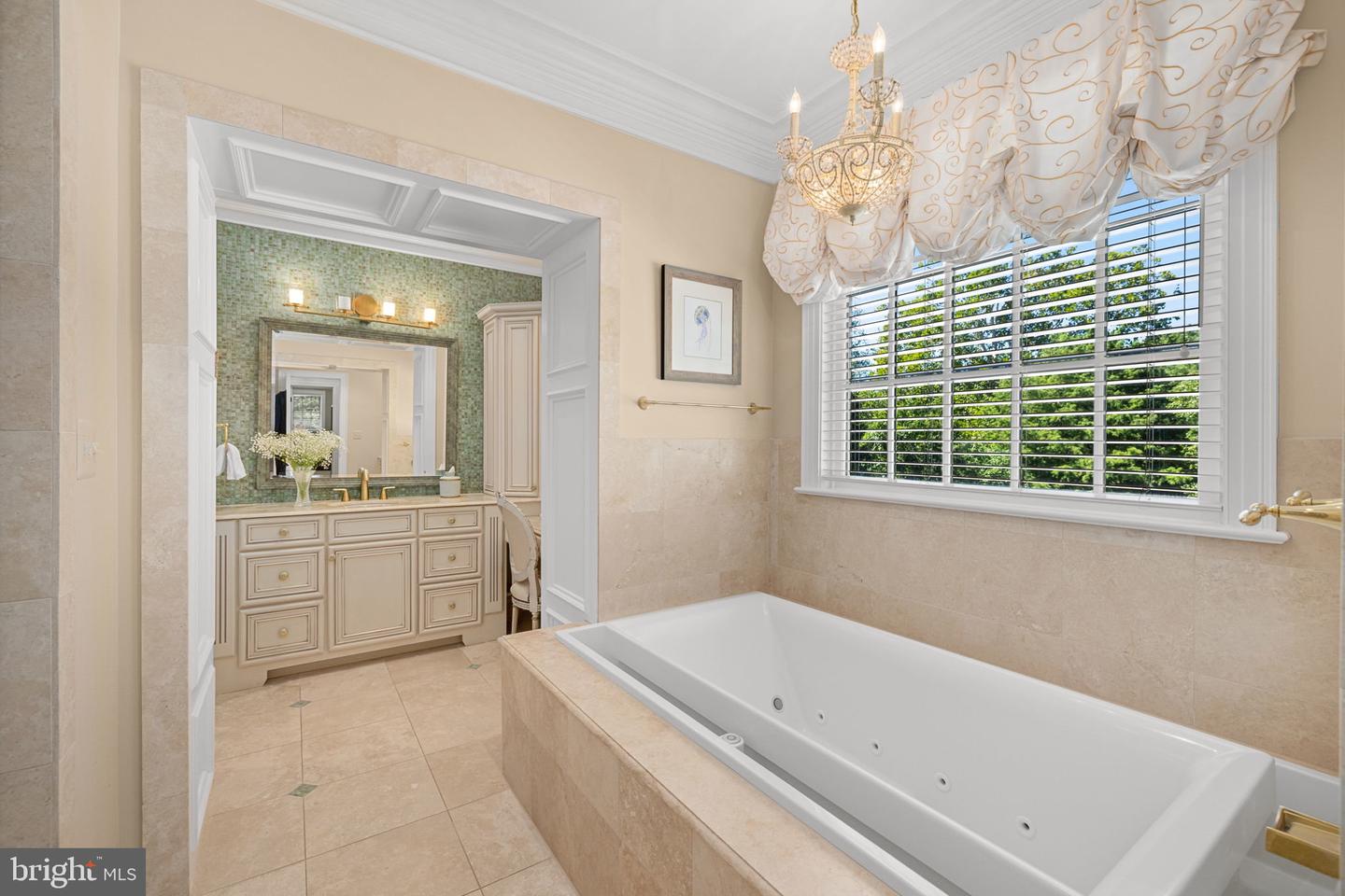 930 DOUGLASS DR, MCLEAN, Virginia 22101, 7 Bedrooms Bedrooms, ,6 BathroomsBathrooms,Residential,For sale,930 DOUGLASS DR,VAFX2261530 MLS # VAFX2261530
