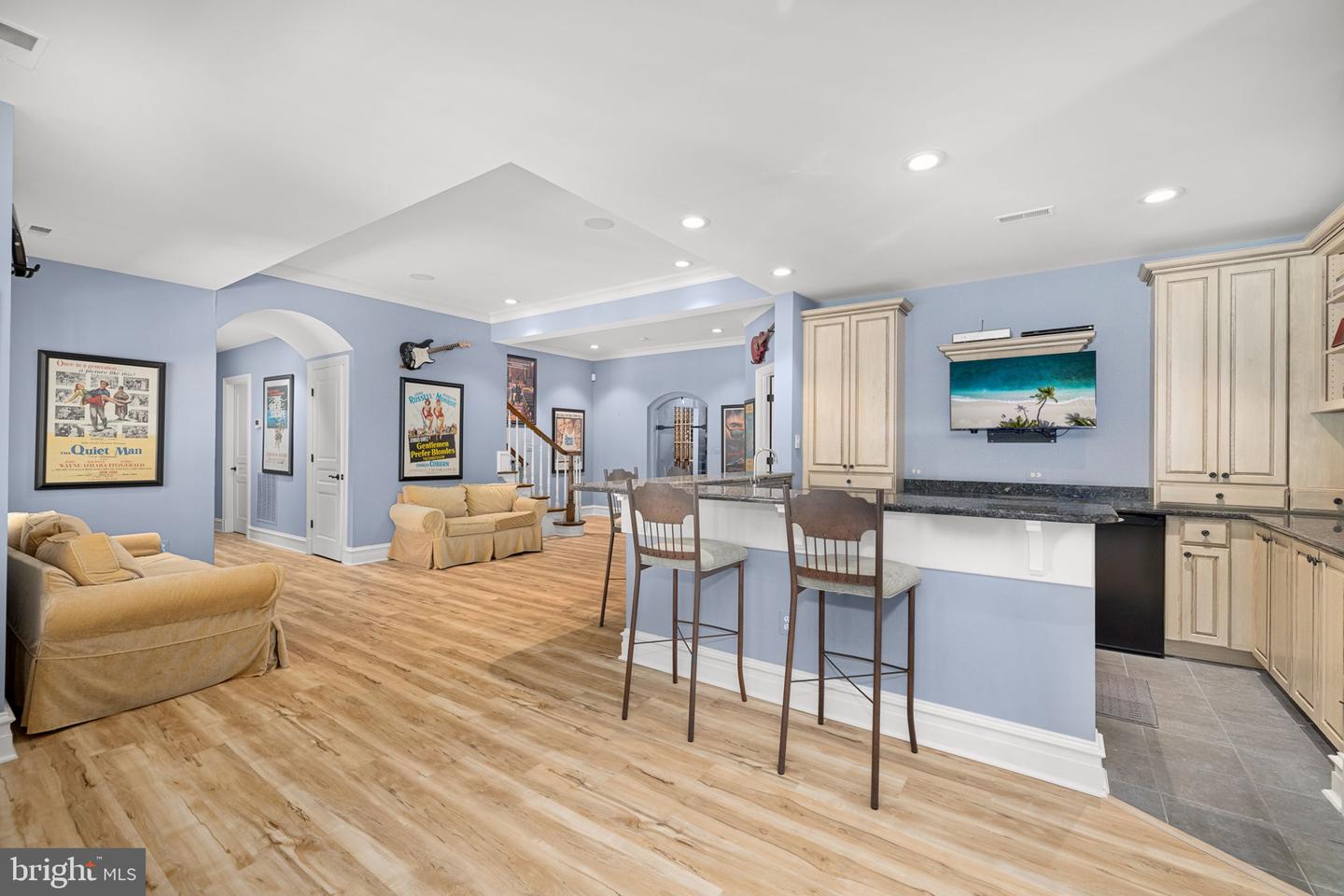 930 DOUGLASS DR, MCLEAN, Virginia 22101, 7 Bedrooms Bedrooms, ,6 BathroomsBathrooms,Residential,For sale,930 DOUGLASS DR,VAFX2261530 MLS # VAFX2261530
