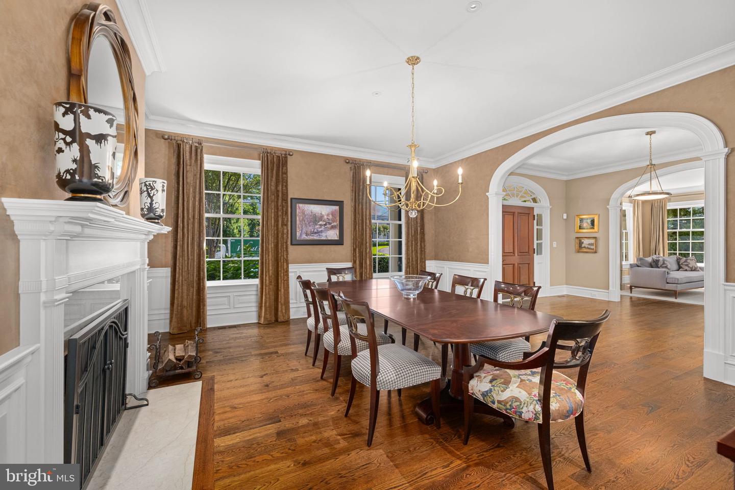 930 DOUGLASS DR, MCLEAN, Virginia 22101, 7 Bedrooms Bedrooms, ,6 BathroomsBathrooms,Residential,For sale,930 DOUGLASS DR,VAFX2261530 MLS # VAFX2261530