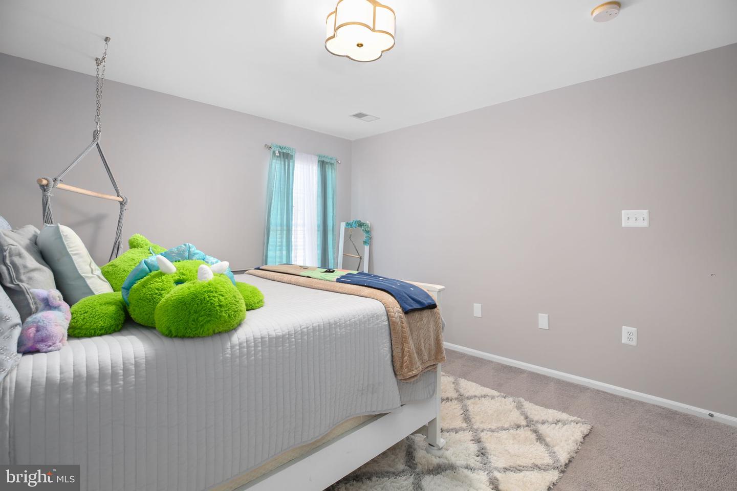 3 HAMSTEAD RD, FREDERICKSBURG, Virginia 22405, 5 Bedrooms Bedrooms, ,3 BathroomsBathrooms,Residential,For sale,3 HAMSTEAD RD,VAST2042258 MLS # VAST2042258
